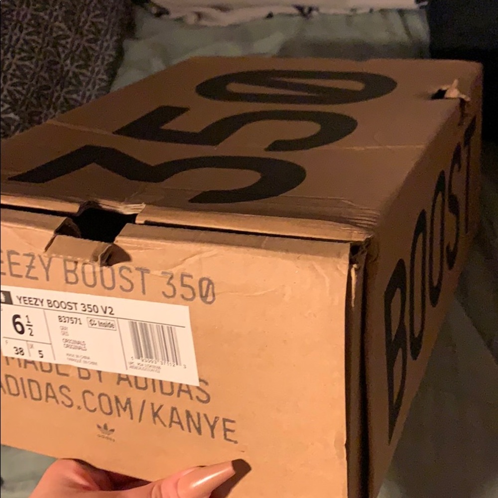 yeezy 350 blue tint